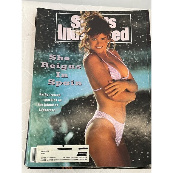 Vintage Sports Illustrated Swimsuit Edition Magazines Lot Of 3 - Picture 2 of 4